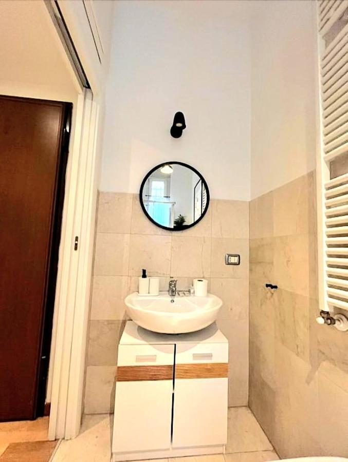 Myhome Cola Montano Milan Exterior photo
